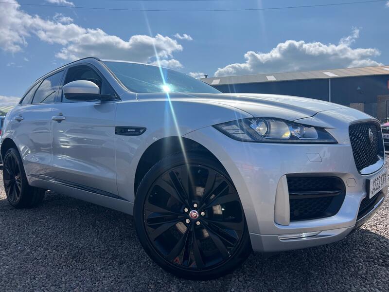 View JAGUAR F-PACE 2.0 D180 R-Sport