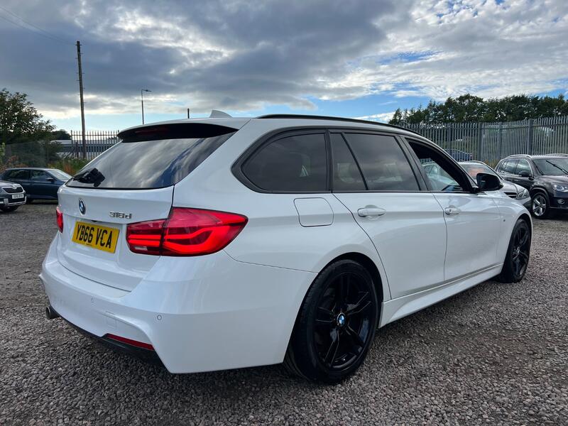 View BMW 3 SERIES 2.0 318d M Sport Touring