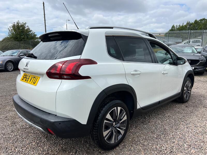 View PEUGEOT 2008 1.2 PureTech Allure Premium