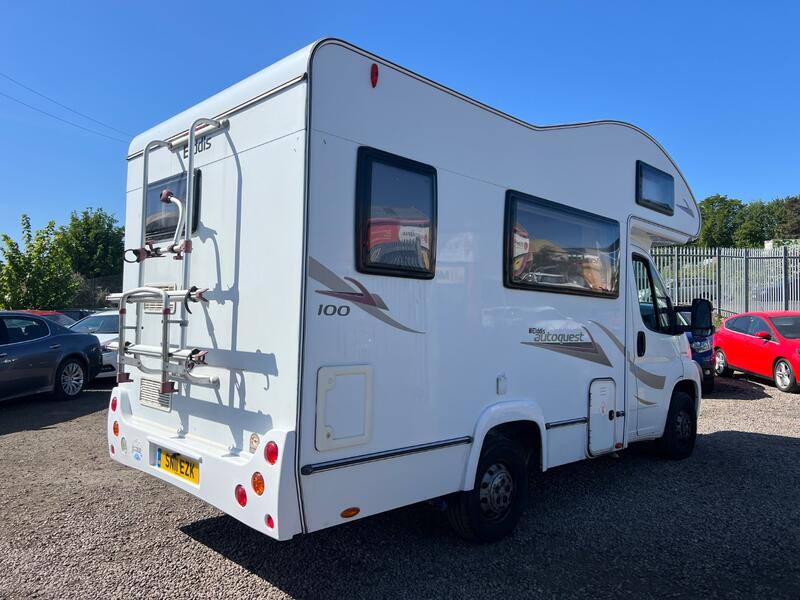 View PEUGEOT BOXER 2.2 HDi 330